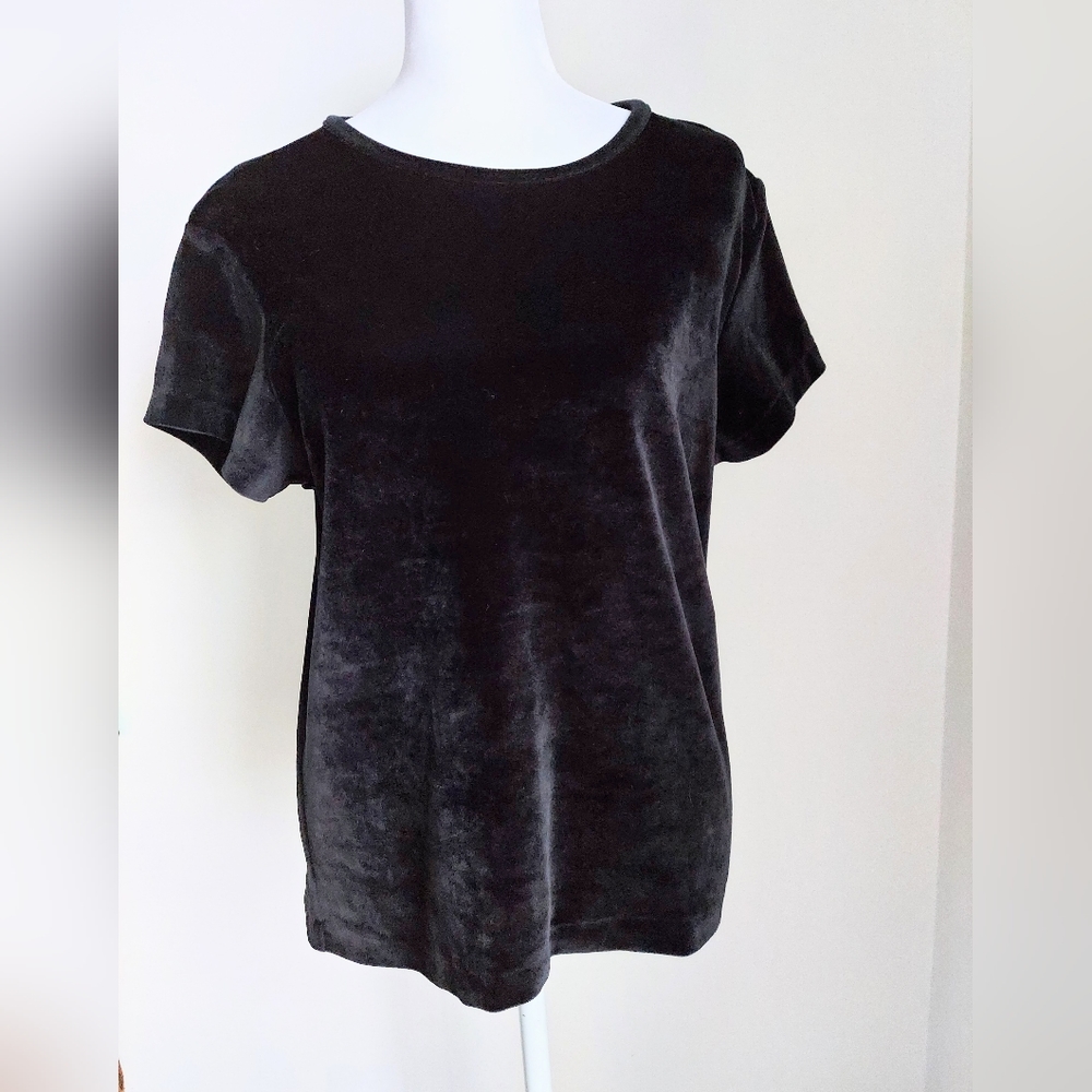 Limited America Crushed Velvet Short Sleeve Black Top Size Large